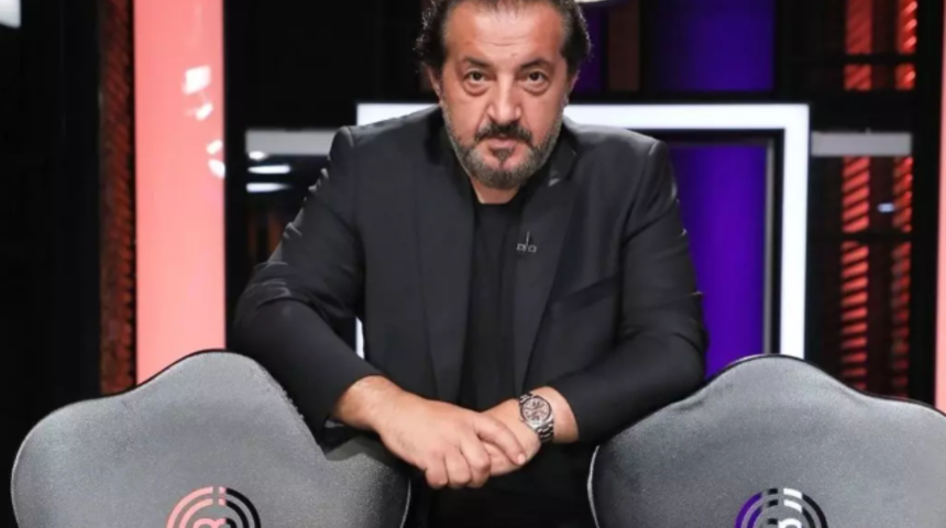 MasterChef jürisi Mehmet Yalçınkaya'nın gurur günü! Oğlu Utkan üniversiteden mezun oldu! 'Hem yakışıklı hem başarılı' 