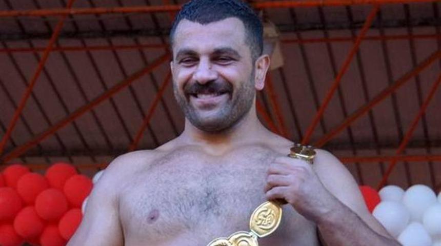Kırkpınar'da başpehlivan Fatih Atlı oldu