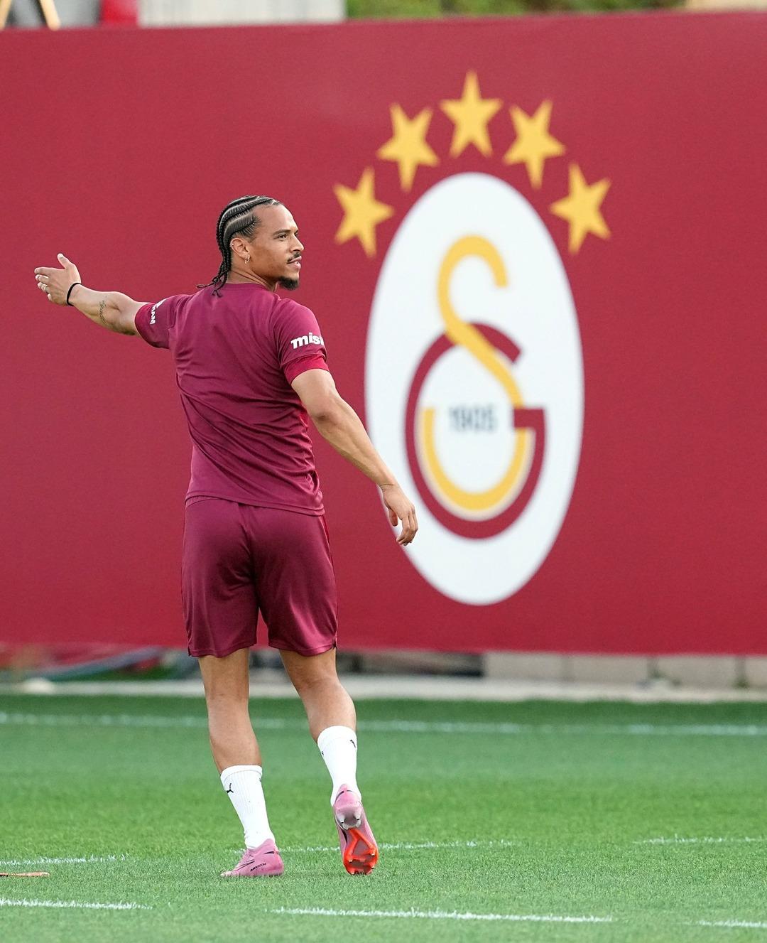 Leroy Sane, Galatasaray ile ilk antrenmanına çıktı 1