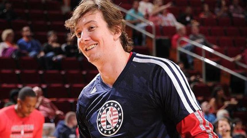 Ömer Aşık New Orleans Pelicans'ta!