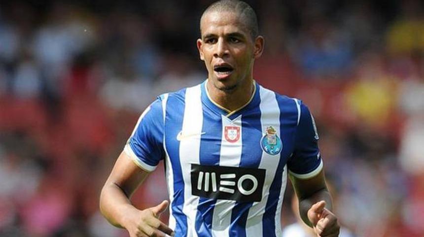 Transfer 15 milyon Euro'ya bitti!