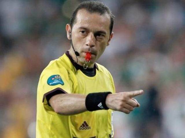 Cüneyt Çakır, Sneijder'e duacı