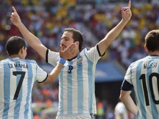 Arjantin yarı final biletini kaptı