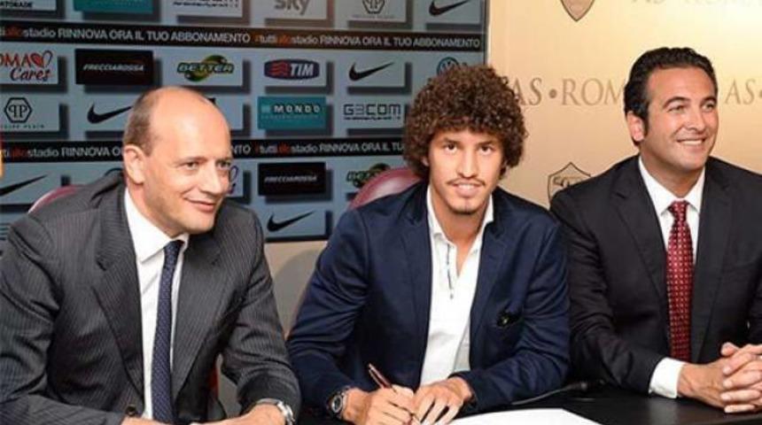 Salih U&ccedil;an resmen Romalı