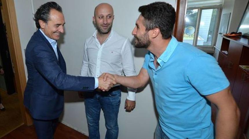 Sabri&rsquo;ye b&uuml;y&uuml;k şok! 9 oyuncu daha yok