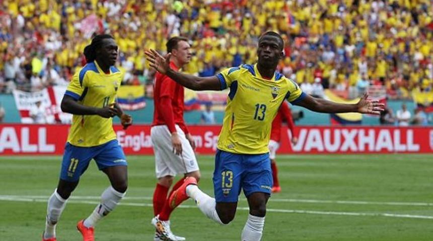 Fenerbah&ccedil;e'de Enner Valencia sesleri