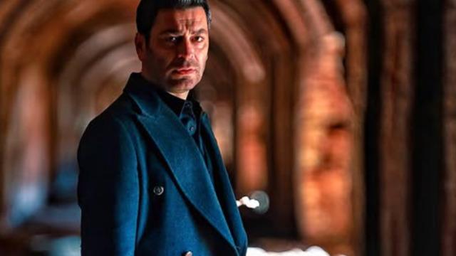 Uzak Şehir'in Cihan'ı Ozan Akbaba yeni projesi için imaj değiştirdi! Son hali pek beğenilmedi 