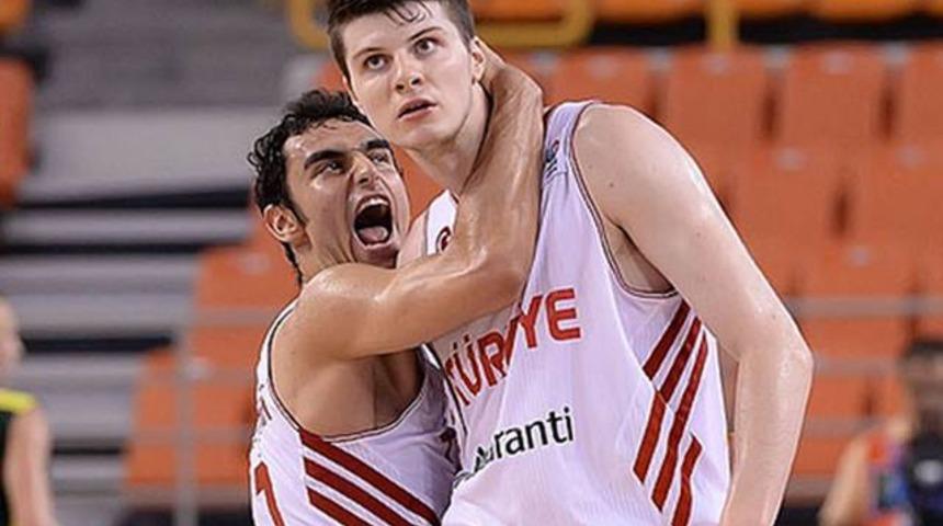 &Uuml;mitler yarı finalde