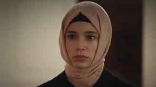 Kızıl Goncalar'ın Zeynep'i Mina Demirtaş Güzelkoy teklifini reddetti