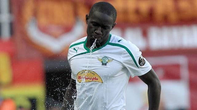 Niasse, Lokomotiv Moskova'da!