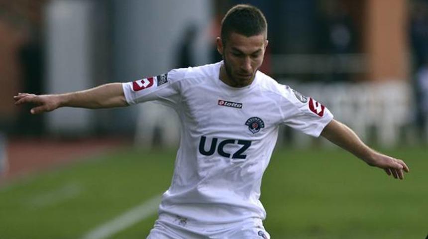 Galatasaray'dan Adem B&uuml;y&uuml;k hamlesi!