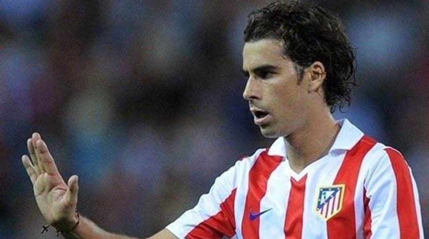 İki senelik imzayı attı!