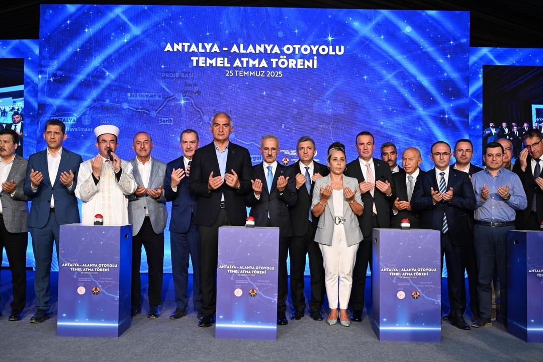 Antalya-Alanya otoyolunun temeli atıldı! Bakan Uraloğlu: "17,7 milyar liralık tasarruf" 2