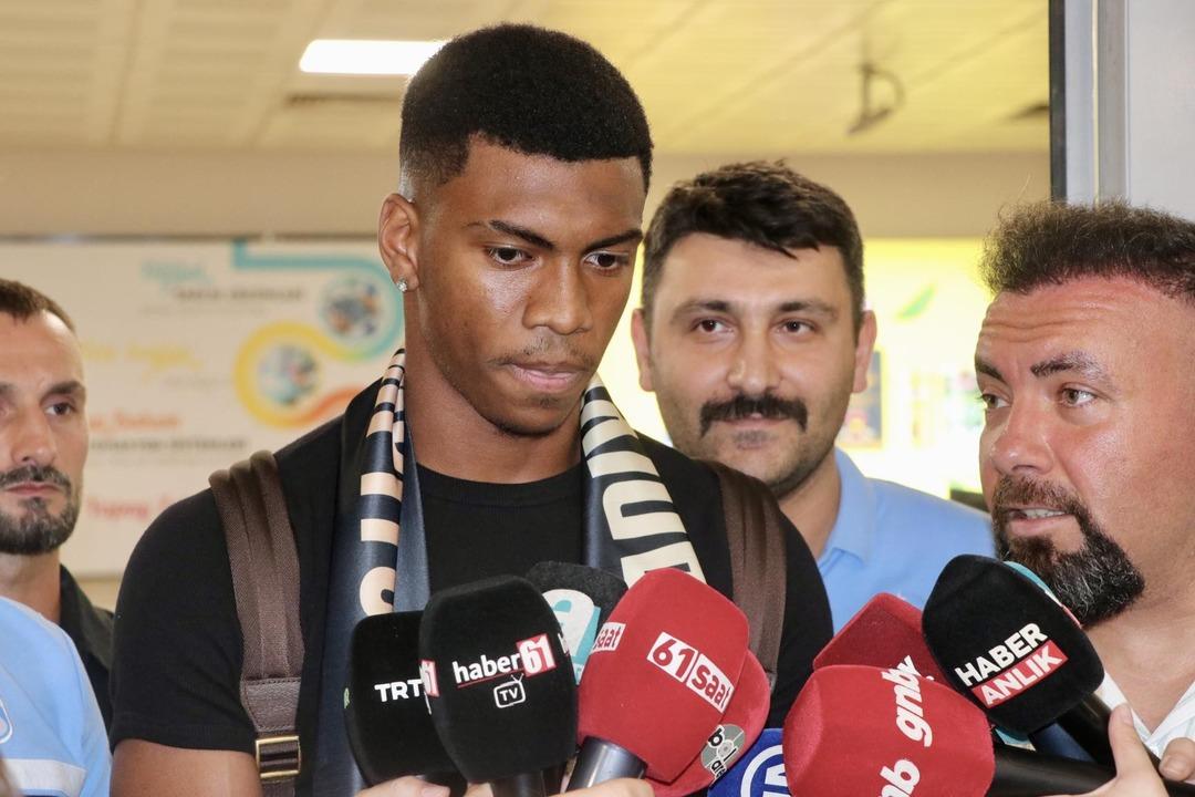 Trabzonspor da Felipe Augusto açıklamalarda bulundu! Sörloth örneği sosyal medyada gündem oldu... 6