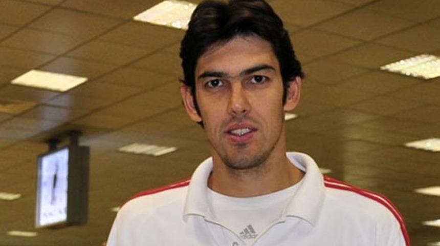 Kerem G&ouml;nl&uuml;m, Galatasaray'a imza attı!