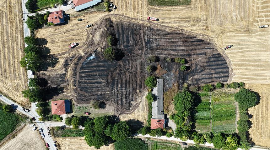 Bolu'da anız yangını evlere sıçramadan kontrol altına alındı