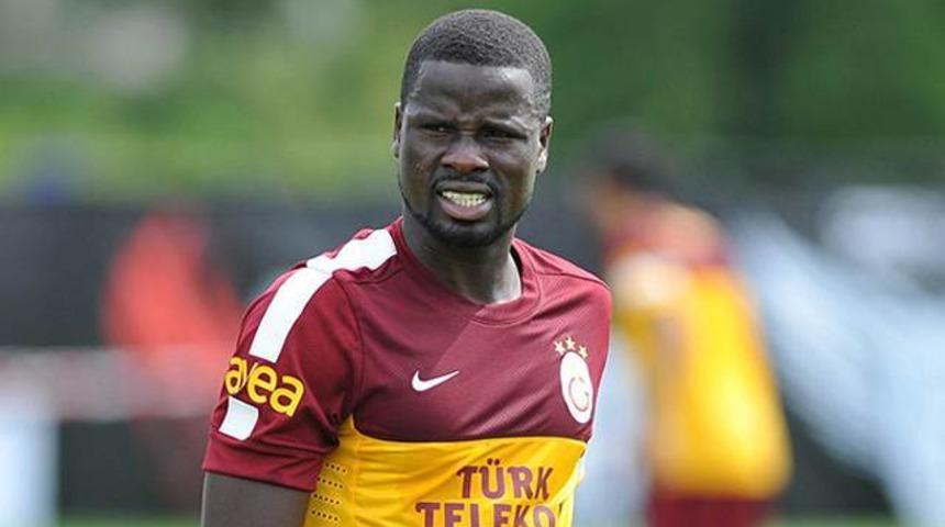 Eboue, Galatasaray'dan ayrılıyor