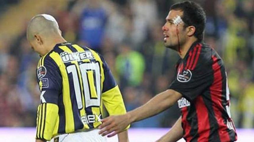 Alex'i futboldan soğutan adam: Şimdi sıra Diego'da