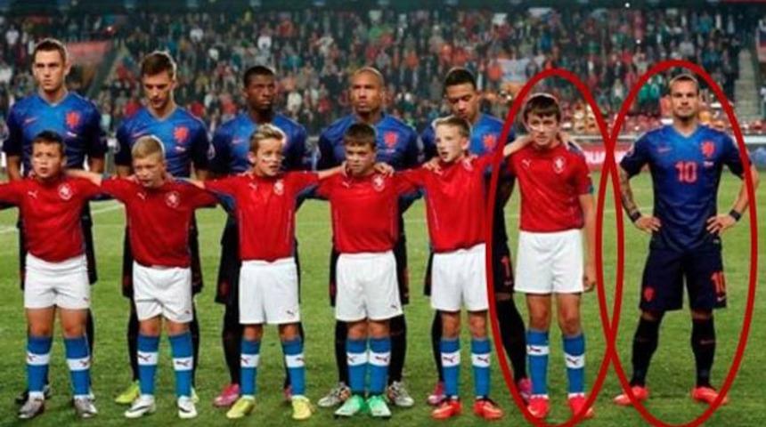 Sneijder'den olay fotoğraf!