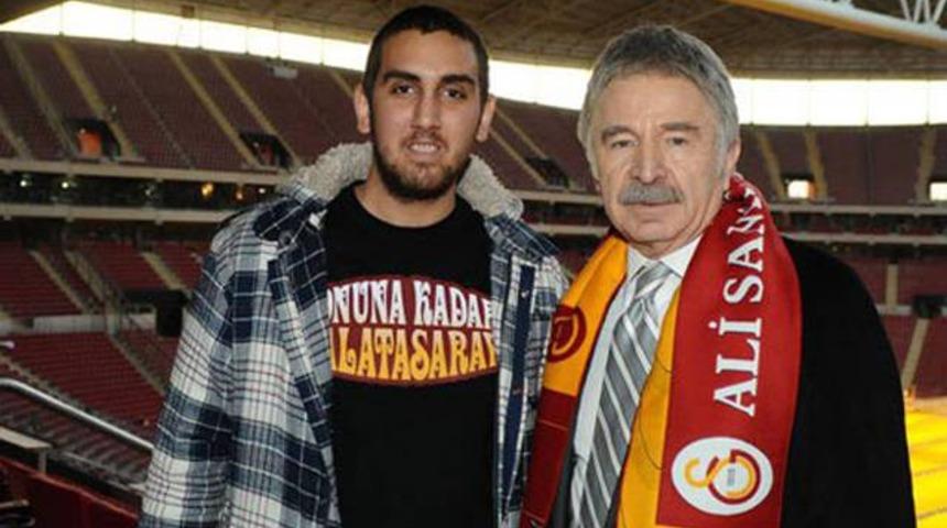 Galatasaray'da beklenmedik istifa!
