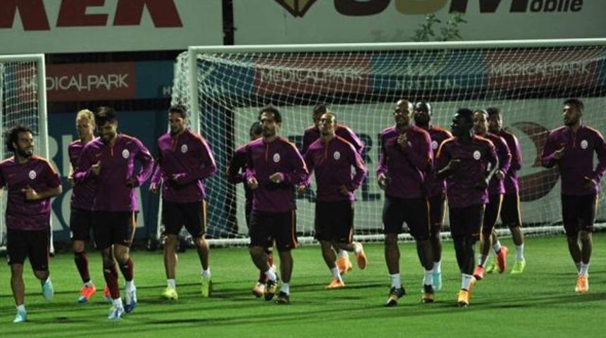 Telles ilk 11'e, Tarık sağ beke