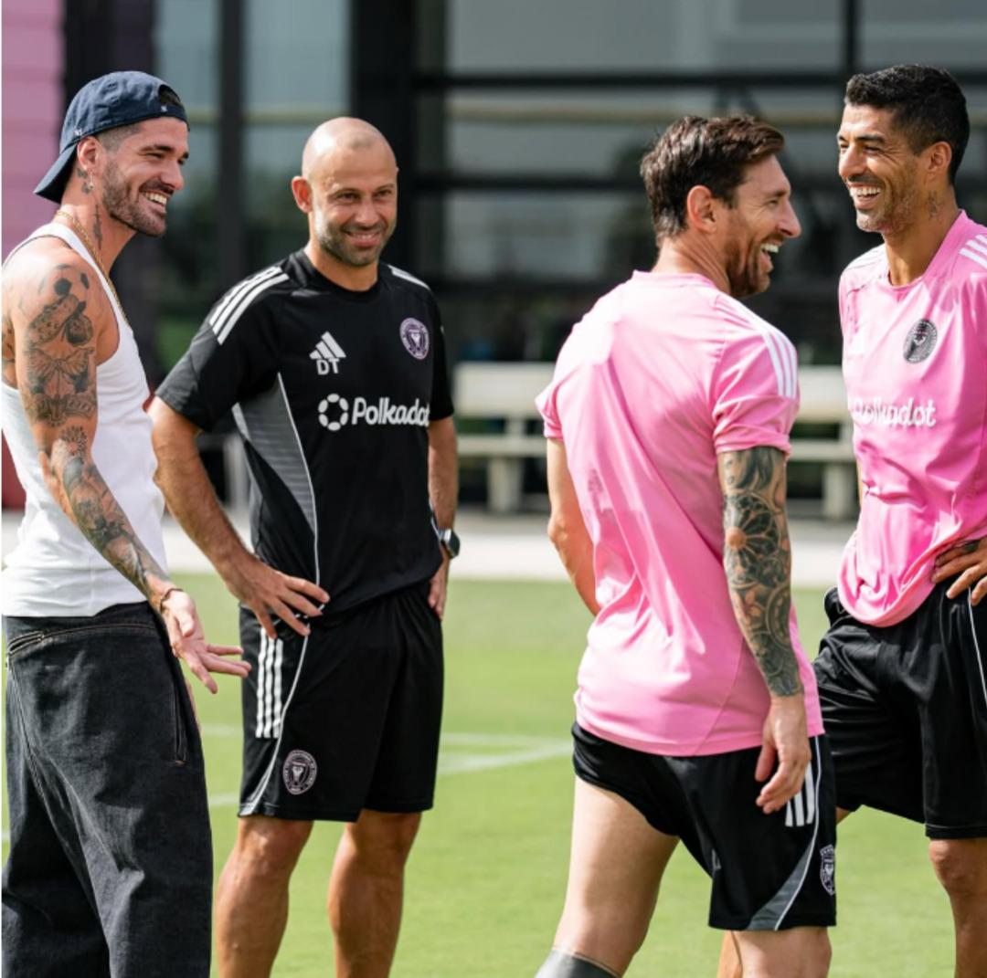 Messi den olay hamle! Eşini dostunu takıma topladı 2