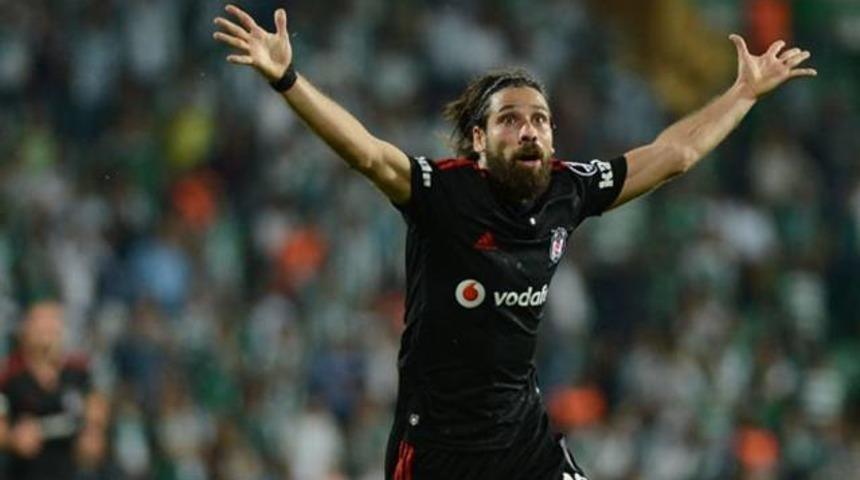 Olcay Şahan, Fernandes'i g&ouml;lgede bıraktı