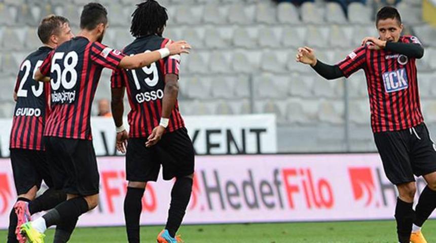 Gen&ccedil;ler dolu dizgin!