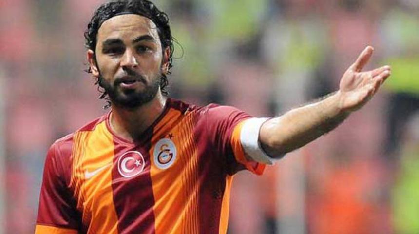 Sel&ccedil;uk İnan: 'Kolum, bacağım da kopsa...'