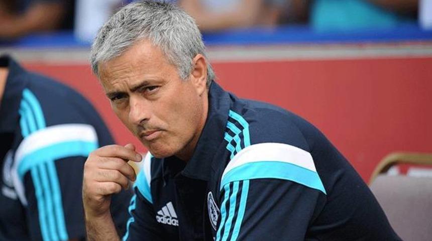 Mourinho, Galatasaray galibiyetiyle dalga ge&ccedil;ti