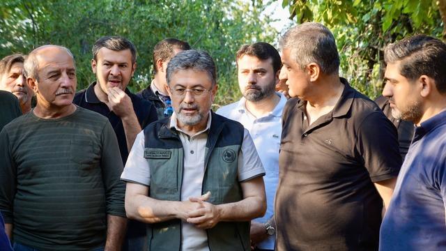 SON DAKİKA | Orman yangınlarında son durum! Bakan Yumaklı: 6 ildeki 7 yangın kontrol altına alındı