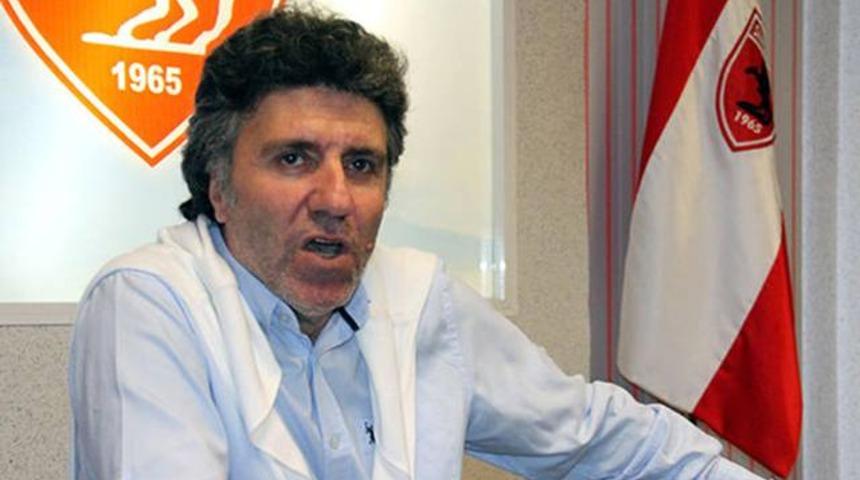 Samsunspor Başkanı Emin Kar, g&ouml;zyaşlarıyla istifa etti