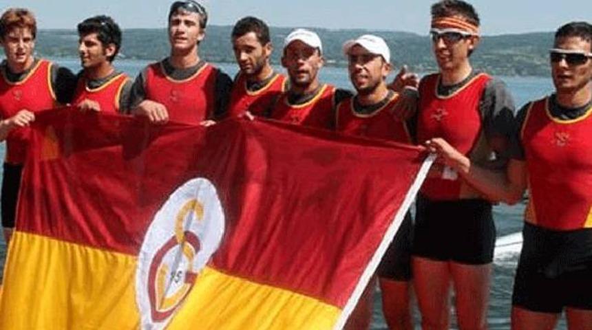 Galatasaray yine sahadan &ccedil;ekildi