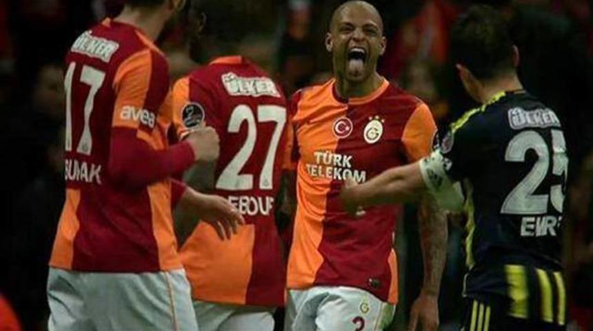 Melo kendisine dikkat etsin