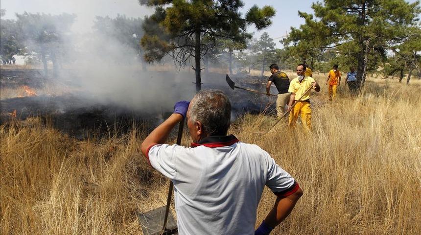 Eymir Gölü kıyısında korkutan yangın: ODTÜ Ormanı tehdit altında