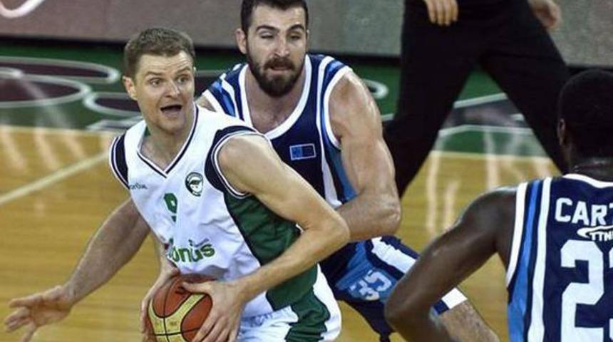 Darr&uuml;şşafaka 3'te 3 yaptı