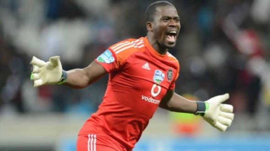 Şok! Başarılı futbolcu &ouml;ld&uuml;r&uuml;ld&uuml;