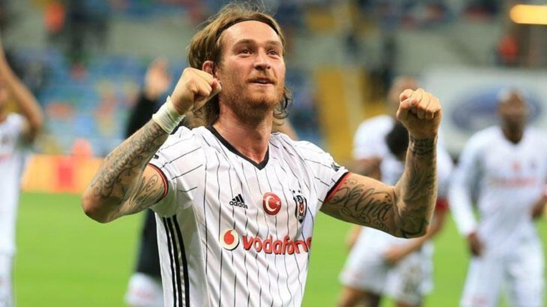 Eski Beşiktaş lı Ömer Şişmanoğlu nun başı fena dertte! Dolandırıcılık iddiası ile menajeri hakkında savcılığa başvurdu... 1