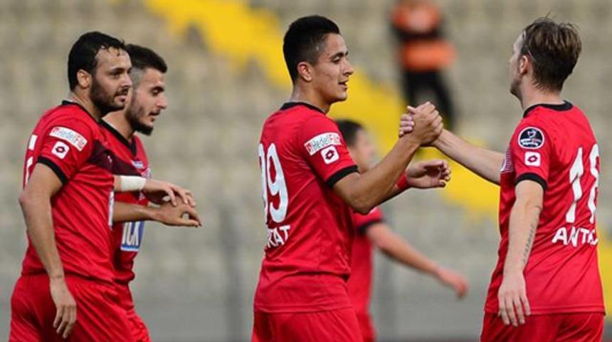  Gençlerbirliği gol oldu yağdı