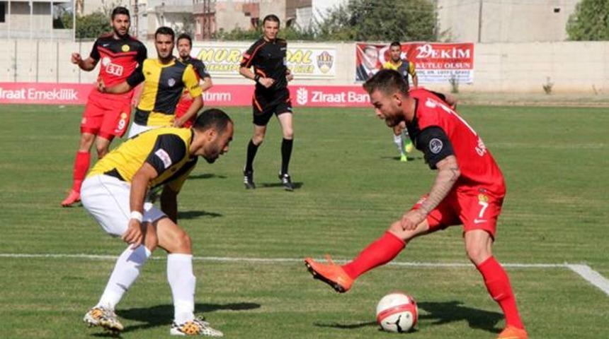 Es-Es zorlanmadan turladı