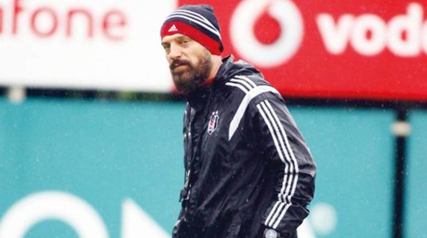 F.Bah&ccedil;e nefes bile almasın