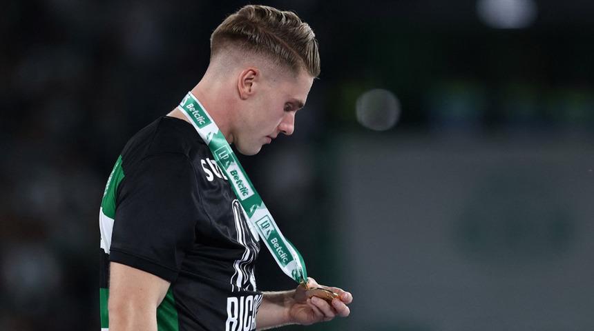 Avrupa'da yılın transferi resmen gerçekleşti! Arsenal Viktor Gyökeres'i kadrosuna kattı...