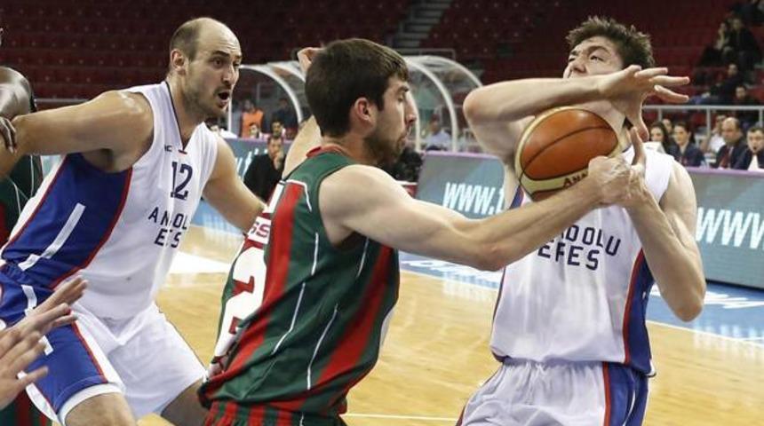 Anadolu Efes kazandı, ortalık karıştı
