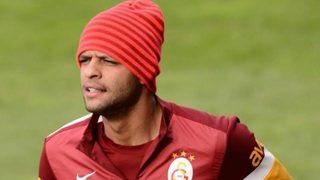 Galatasaray, Melo ve Dzemaili'yi gönderirken 2 milyon euro ödedi