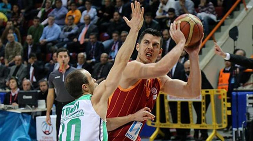 Galatasaray deplasmanda g&uuml;ld&uuml;