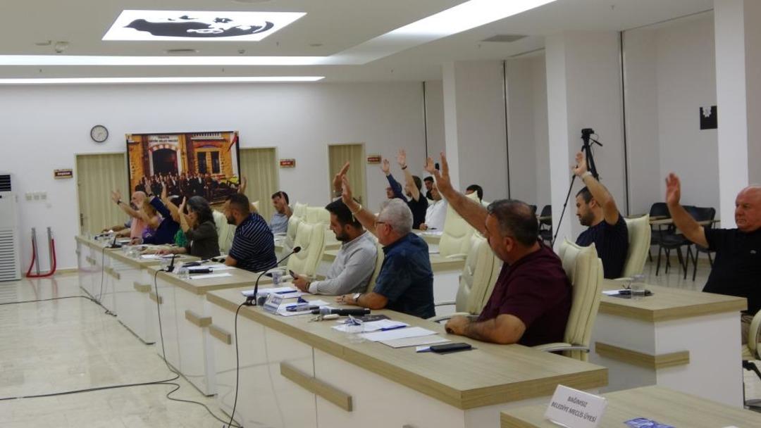 AK Parti ve MHP grubu CHP li Belediye Başkanını ağlattı... "Bu şehrin geleceğiyle oynamasına müsaade etmeyeceğiz" 2