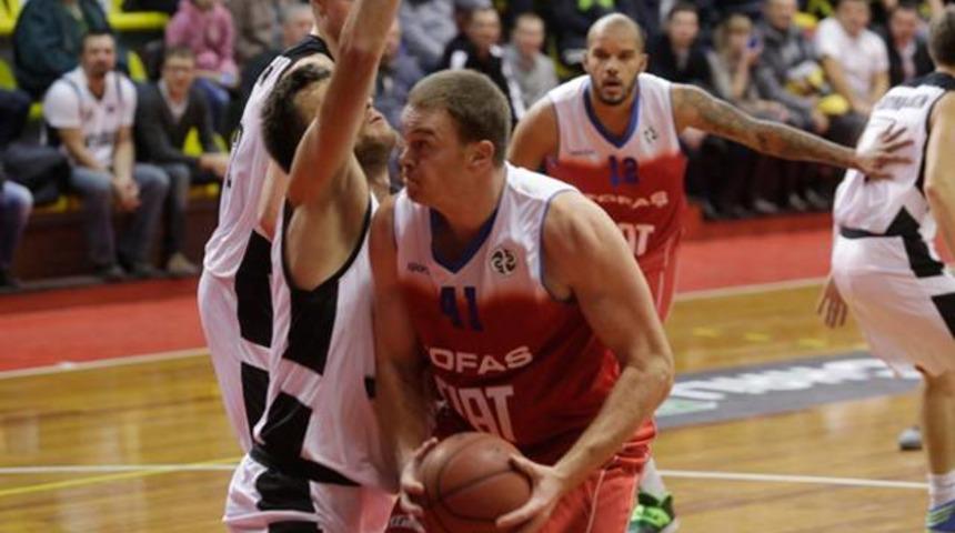 Tofaş'ın y&uuml;z&uuml; g&uuml;lmedi