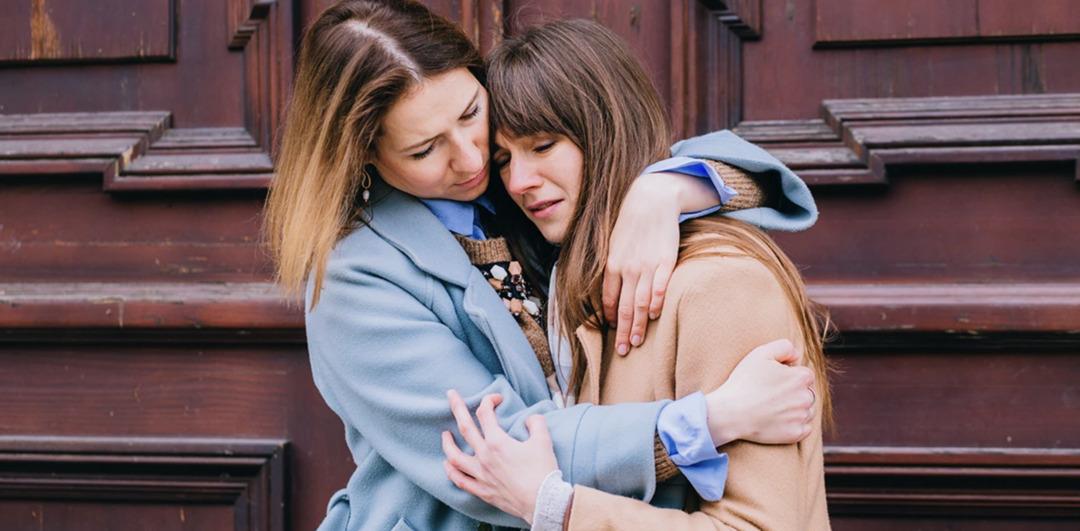 En iyi arkadaşının artık kardeşin gibi olduğunu gösteren 10 şey 1