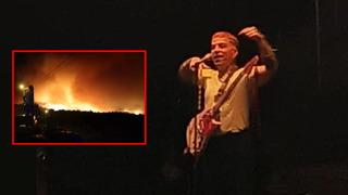 Bursa’da konser verirken yangın haberi geldi! Athena konseri yarıda kesildi