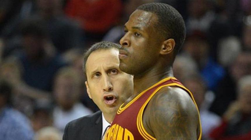 Yıldız oyuncu m&uuml;sl&uuml;man oldu